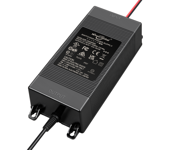 定制類(lèi)電源充電器